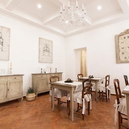 B&B Dimora Mazzarino Napoli Bagian luar foto