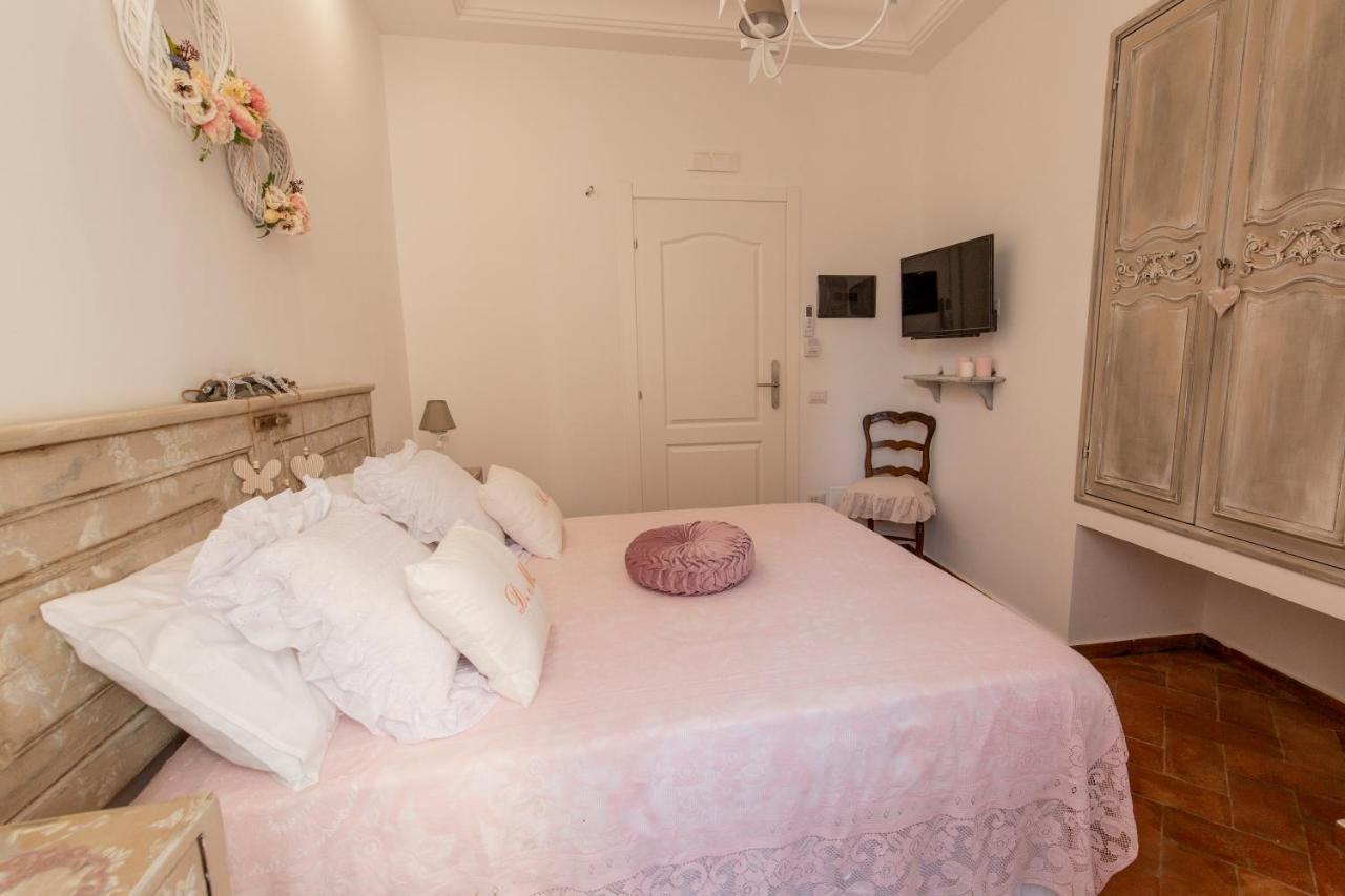 B&B Dimora Mazzarino Napoli Bagian luar foto