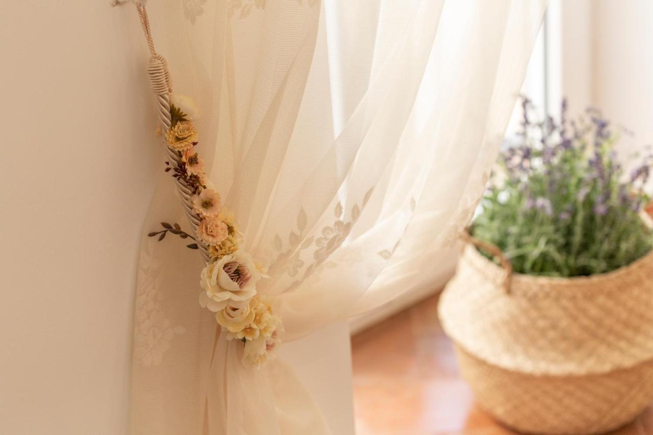 B&B Dimora Mazzarino Napoli Bagian luar foto