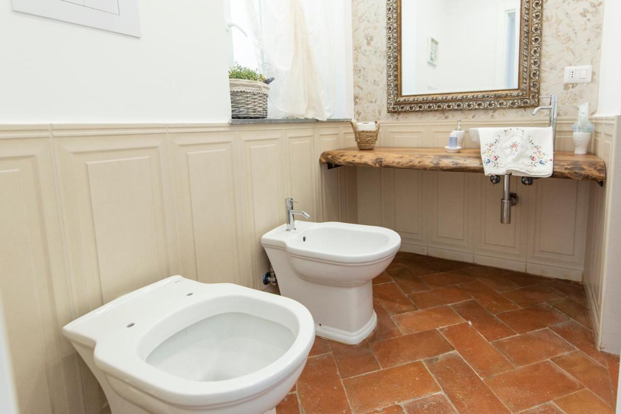 B&B Dimora Mazzarino Napoli Bagian luar foto